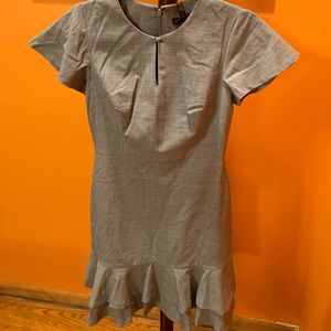 Banana Republic Grey Dress SZ 0 Short Sleeved